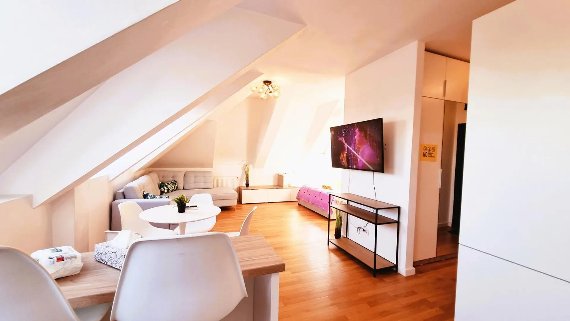 Bucharest Central E Apartment